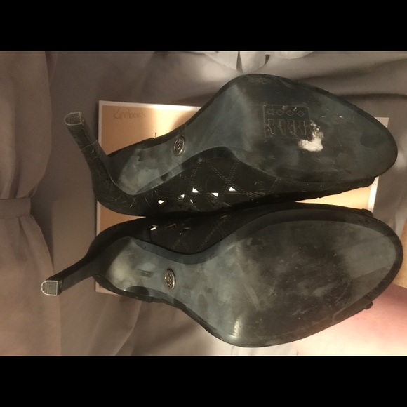 Michael Kors Ivy Bootie! - Picture 3 of 3