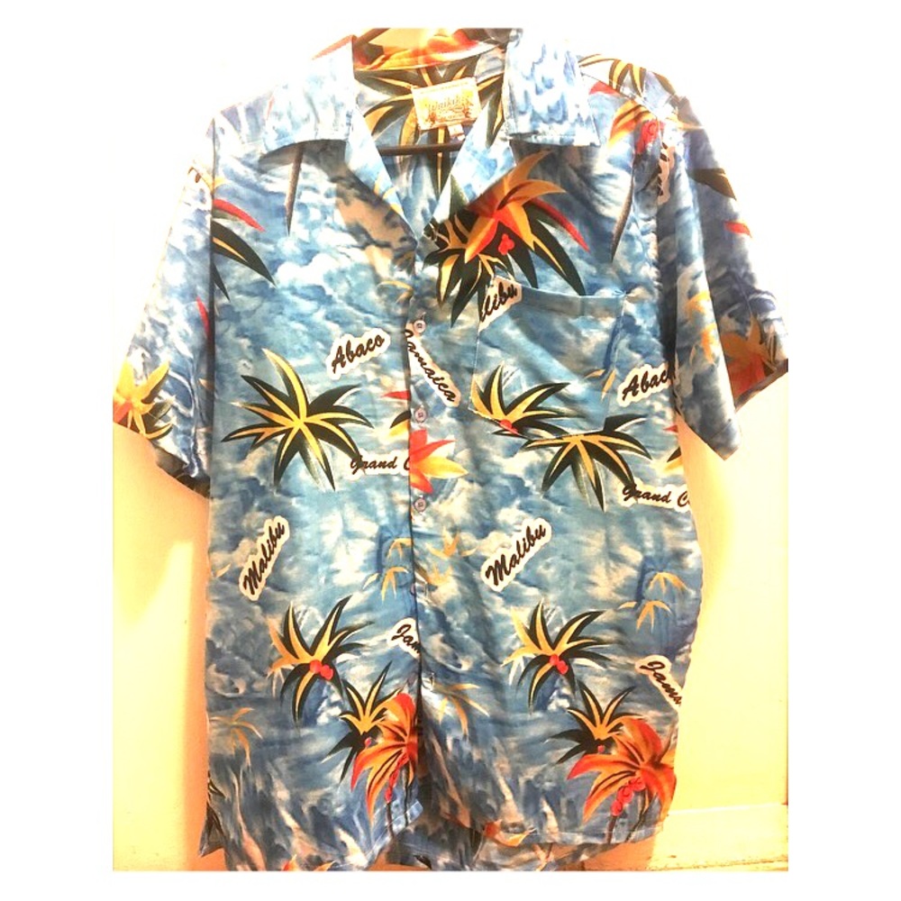 Waikiki Hawaiian shirt made in Hawaii size L