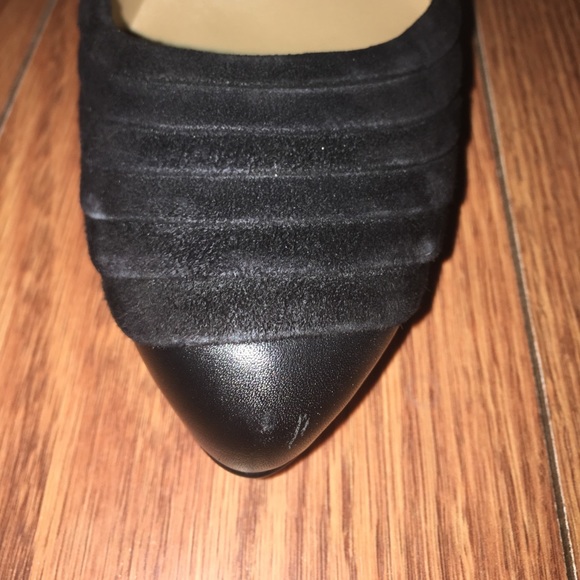 Ann Taylor black heels - Picture 4 of 5