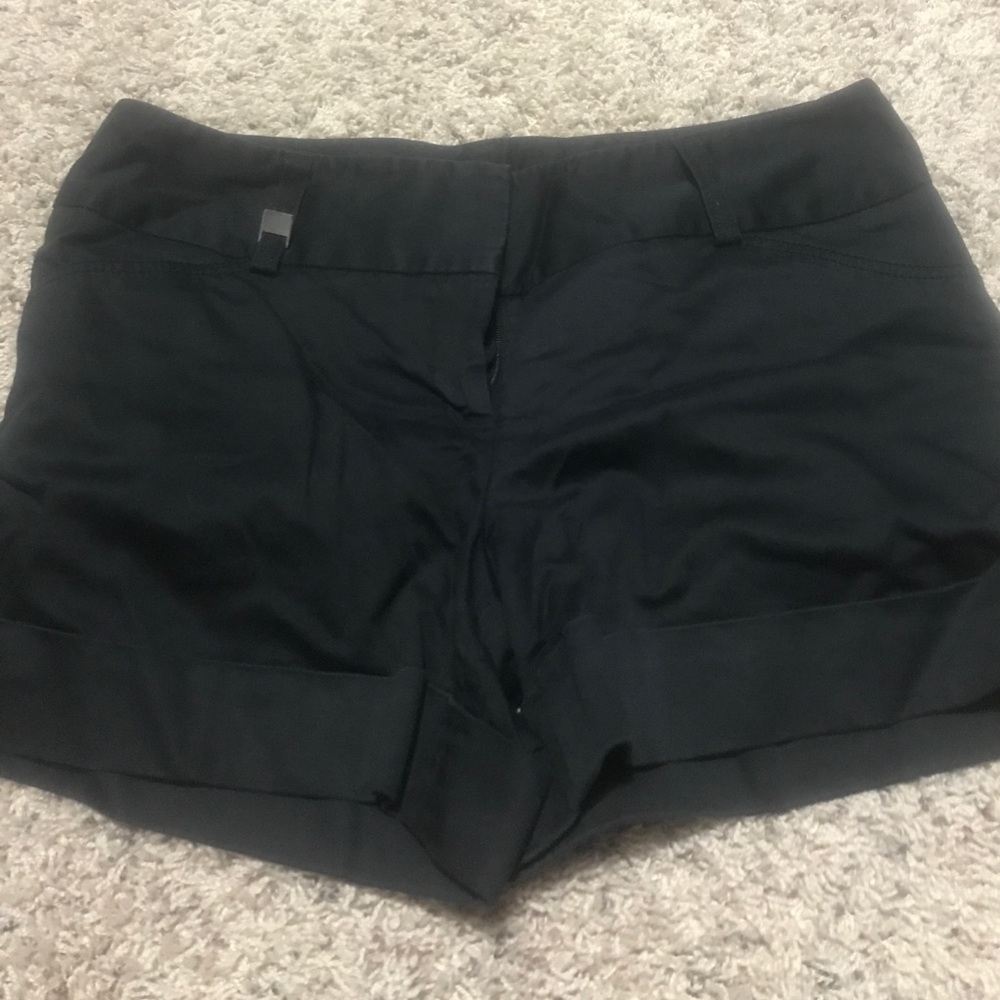 Black express shorts