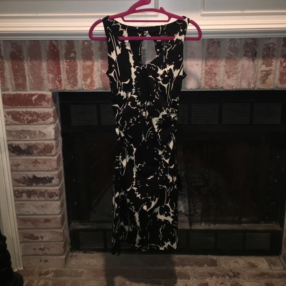 Black and White Express Dress