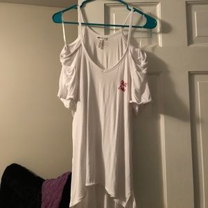 Off the shoulder t shirt