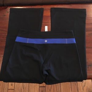 Lululemon NEW 6 Regular Black Pants Blue Strip