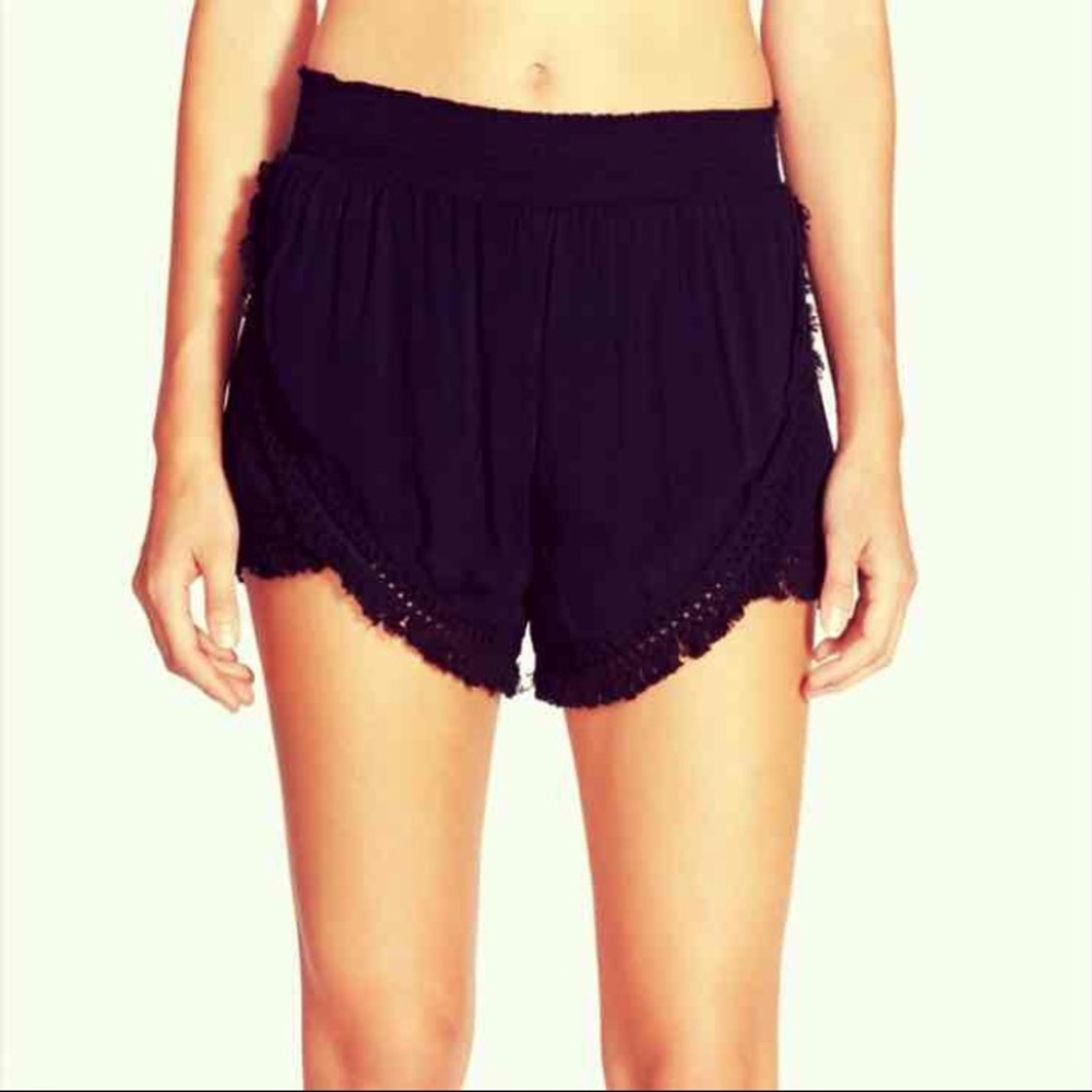 NWT Volcom haute love shorts