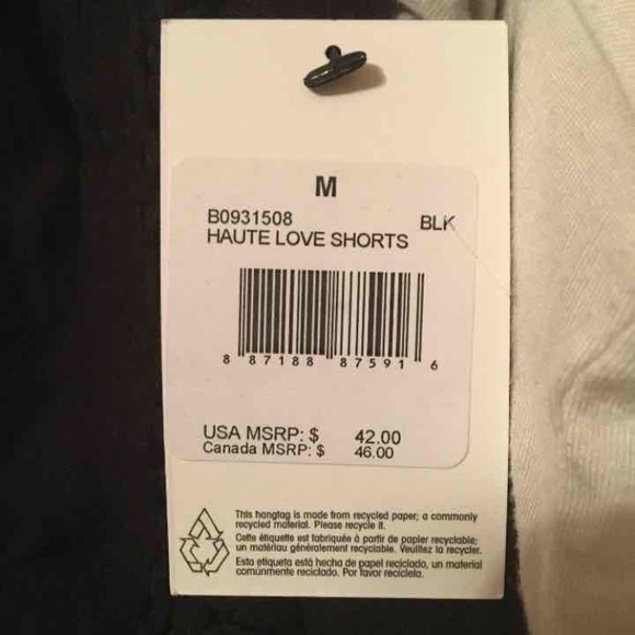 NWT Volcom haute love shorts - Picture 3 of 3