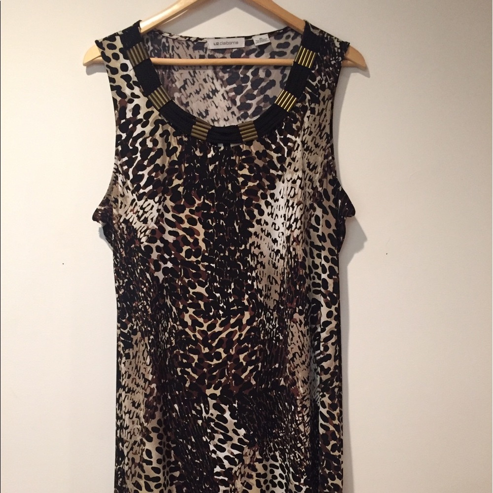 Leopard stretch dress with accent