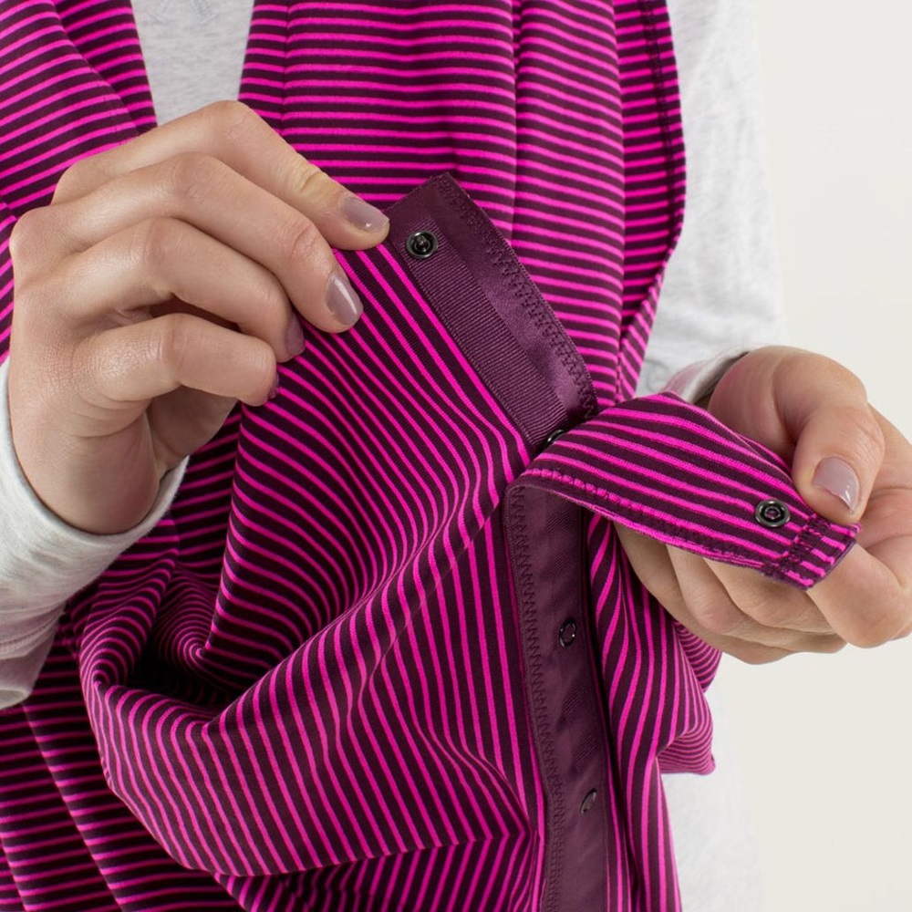 Lululemon Hyper Stripe Raspberry Glo Light