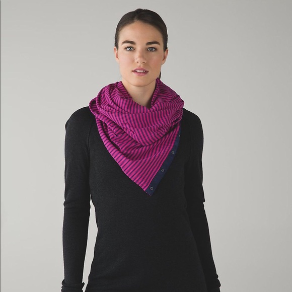 lululemon athletica lululemon hyper stripe raspberry glo lululemon athletica lululemon hyper stripe raspberry glo