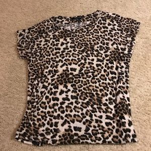 animal print short sleeve t shirt