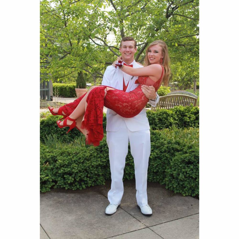 Meet your Posher, Lauren