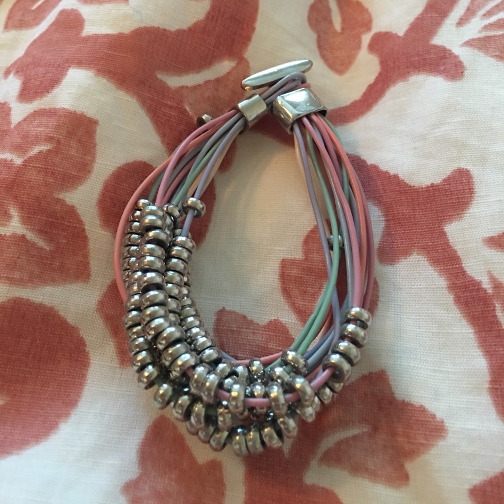 Beaded bracelet