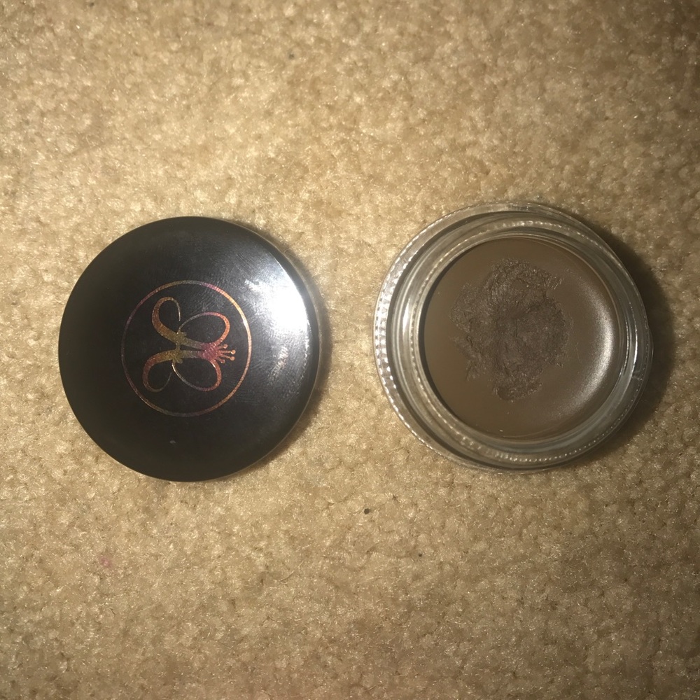 Anastasia beverly hills dip brow in soft medium