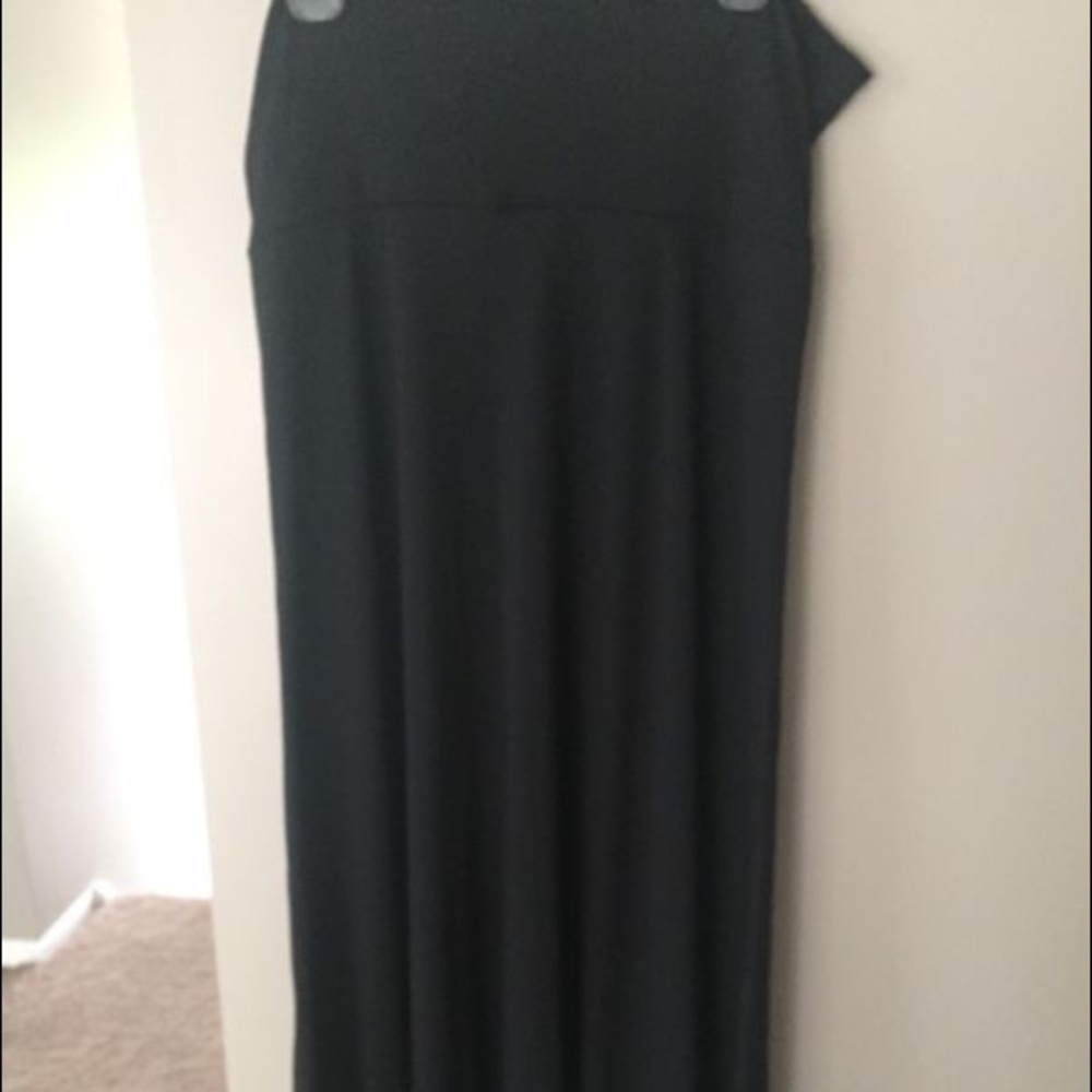 Lularoe medium black maxi
