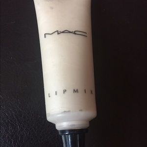 MAC lip mix