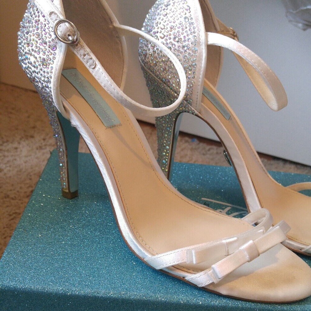 Blue By Betsy Johnson Heels