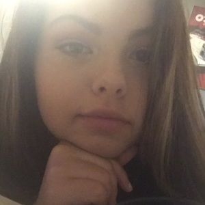 Meet your Posher, Kendall