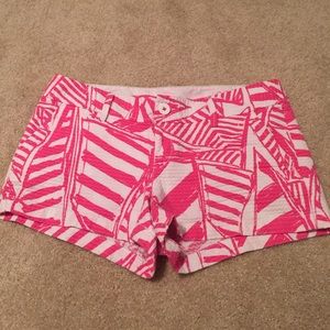 Lilly Pulitzer Walsh shorts. Size 8
