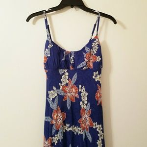 Sale! Hawaiian floral dress