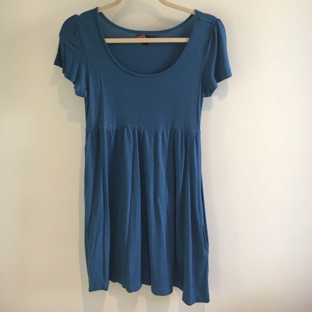 blue dress with POCKETS
