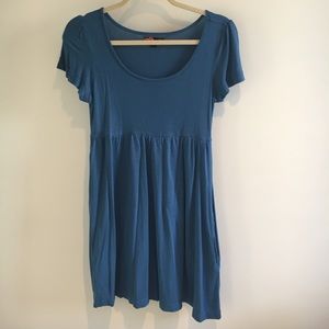 blue dress with POCKETS