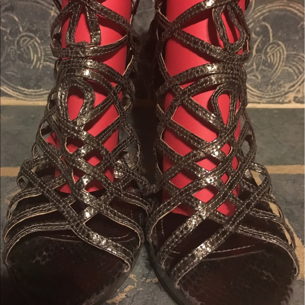 Fancy heels - Picture 6 of 8