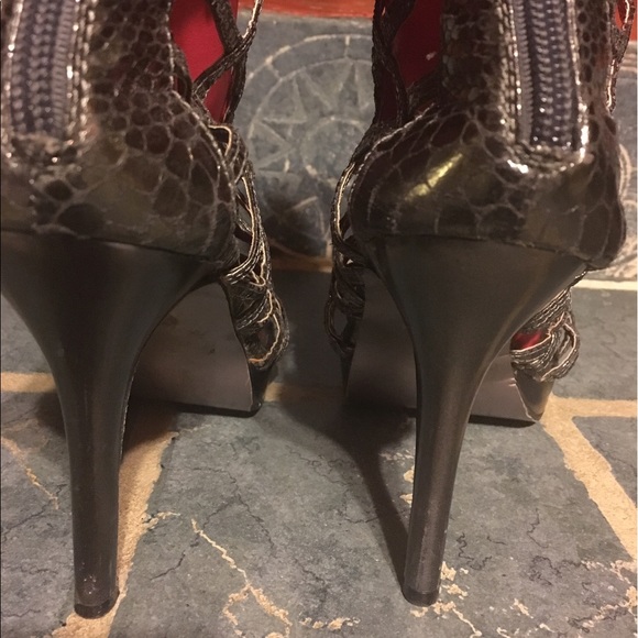 Fancy heels - Picture 4 of 8