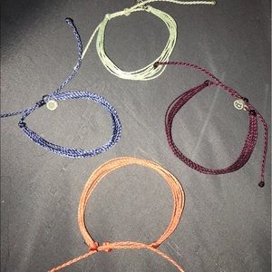 4 Pura Vida bracelets 💚💙