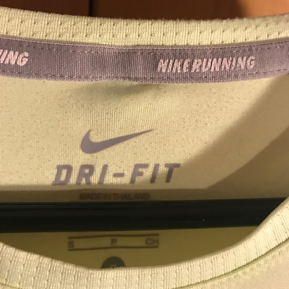 Lime Nike Dri-Fit - Picture 2 of 5