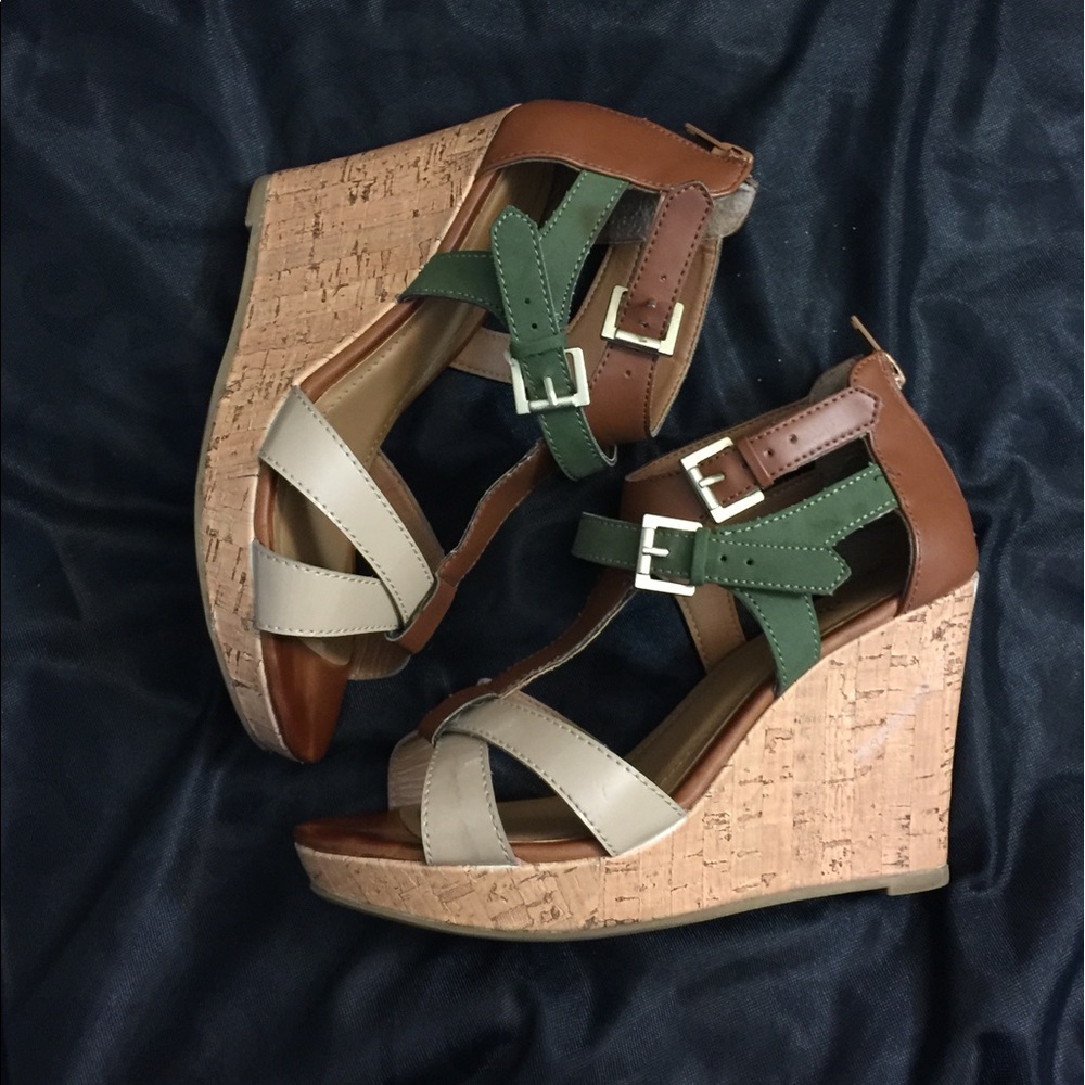 ✨Dots Wedge Cork Sandals