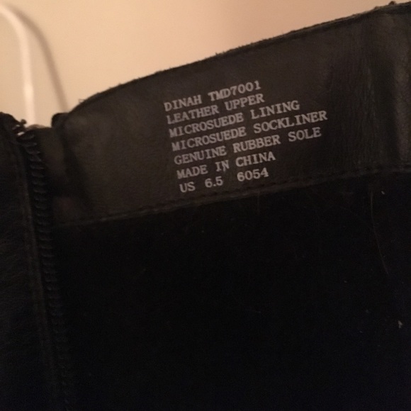 Limited Edition Tara M. Boots! - Picture 3 of 3