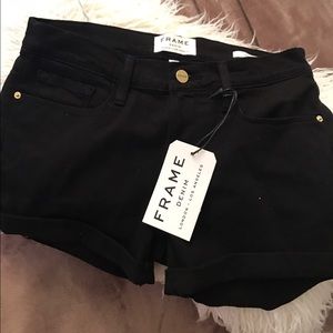 BRAND new FRAME DENIM SHORTS
