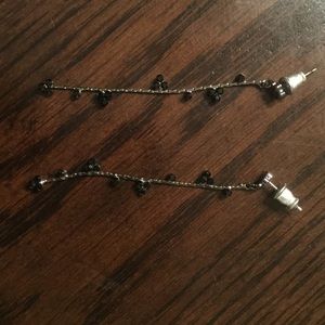 Silver earrings with black stone