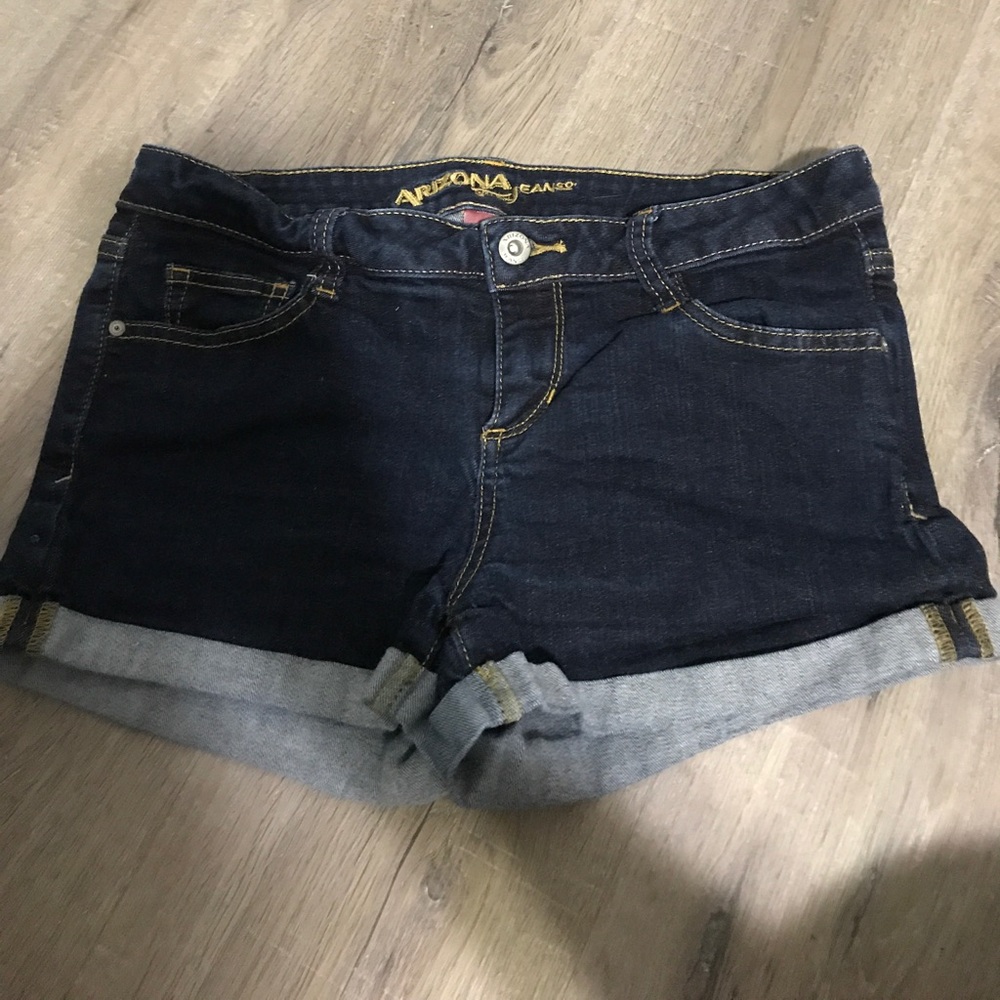 Shoet jean shorts