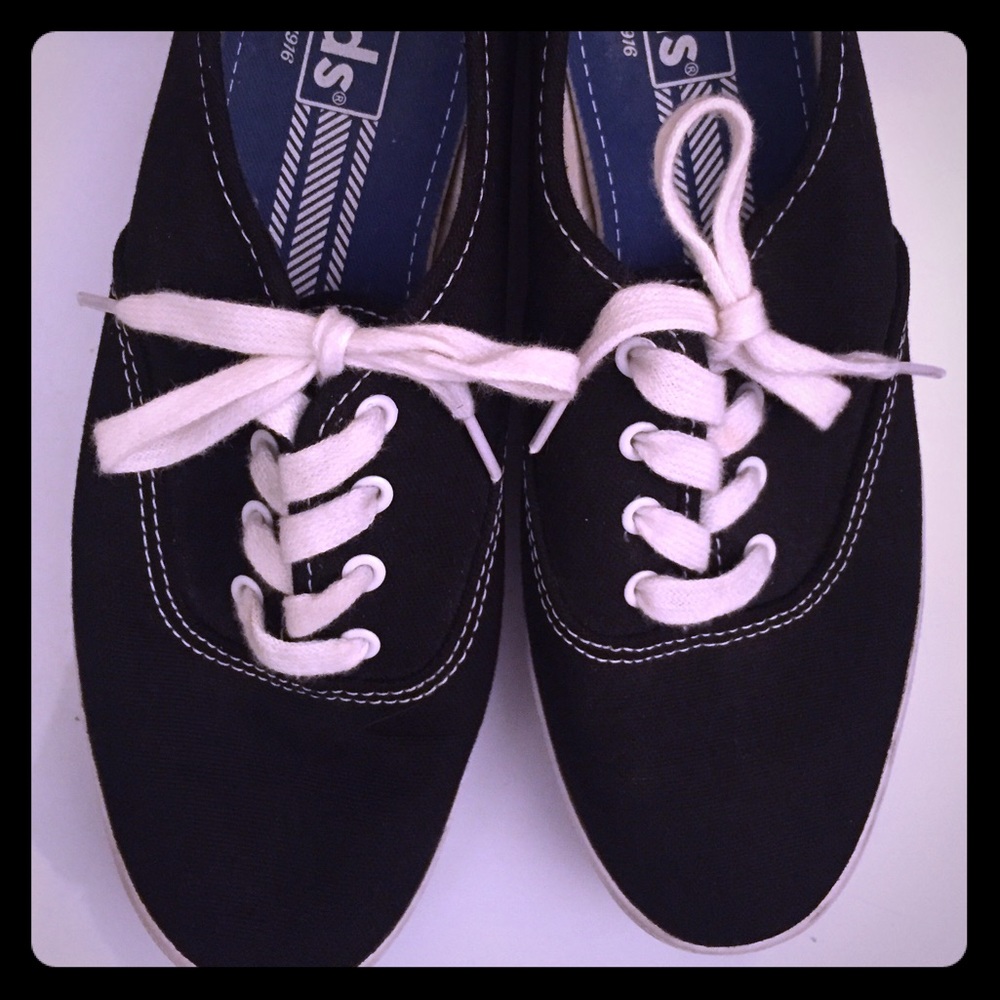 2 for $20 Keds brand black & white canvas sneakers sz 7