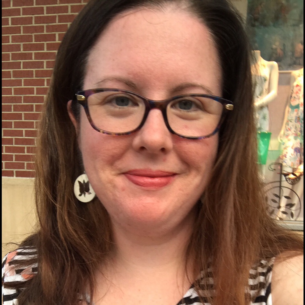 Meet your Posher, Danielle