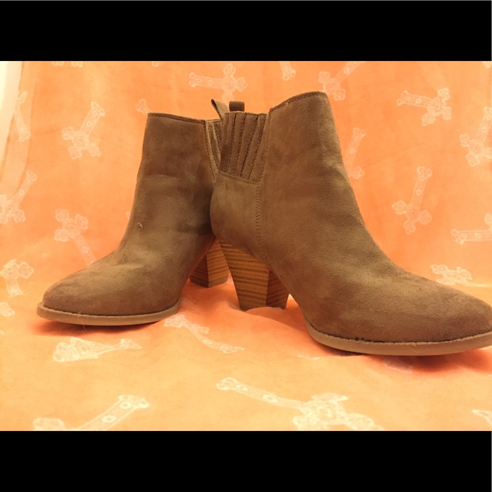 Modcloth Heeled Booties