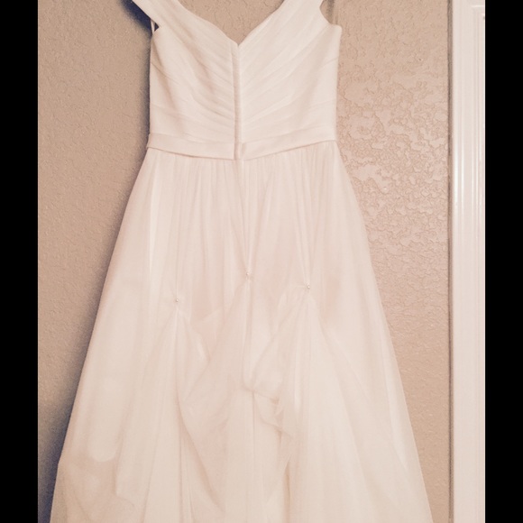 Wedding Gown David's Bridal dress size 4 - Picture 3 of 3