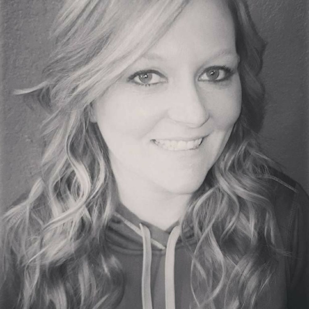 Meet your Posher, Desiree