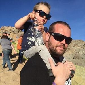 Meet your Posher, Cameron