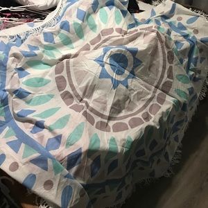 Roundie beach blanket!