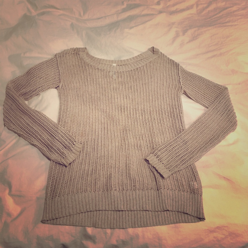 Beige Aéropostale sweater