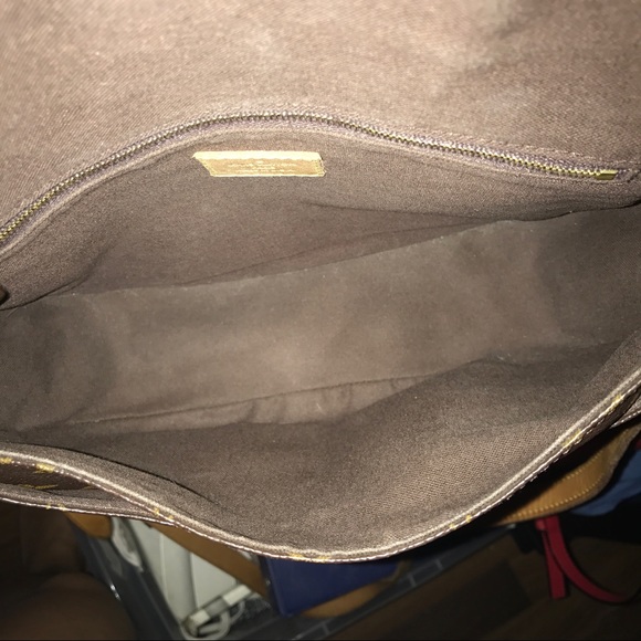Menilmontant PM Louis Vuitton - Picture 8 of 8