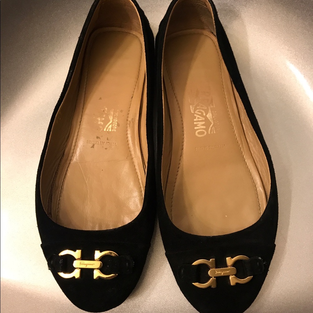 Authentic Ferragamo ballet flats