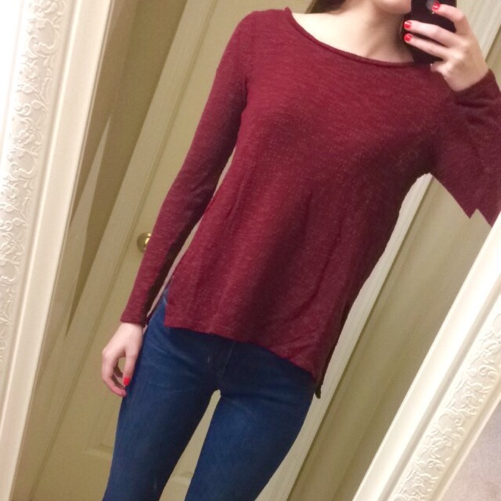Dark Red Long-Sleeved Sweater