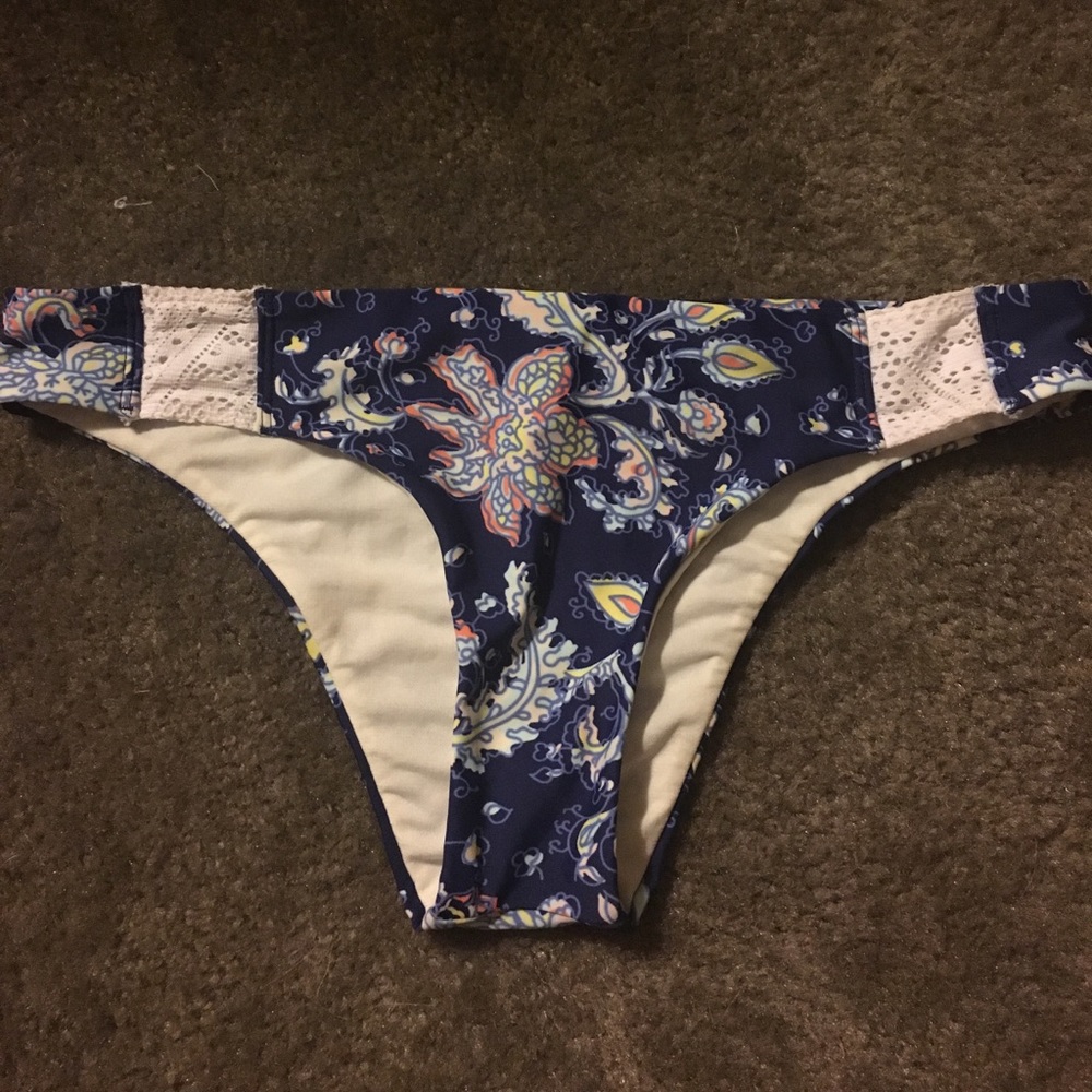 cute roxy bottoms!!