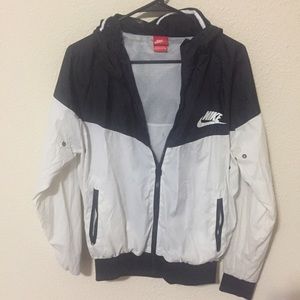 Nike windbreaker