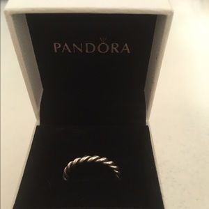 Pandora Intertwined Twist Stackable Ring