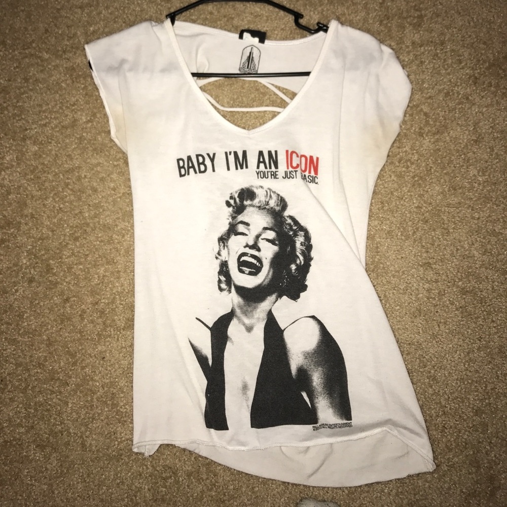 Short sleeve Marilyn Monroe shirt