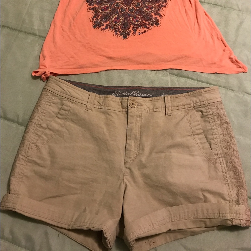SOLD🎈🎈🎈🎈🎈🎈🎈Size 12 Eddie Bauer shorts