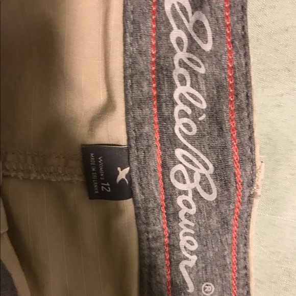 SOLD🎈🎈🎈🎈🎈🎈🎈Size 12 Eddie Bauer shorts - Picture 3 of 3